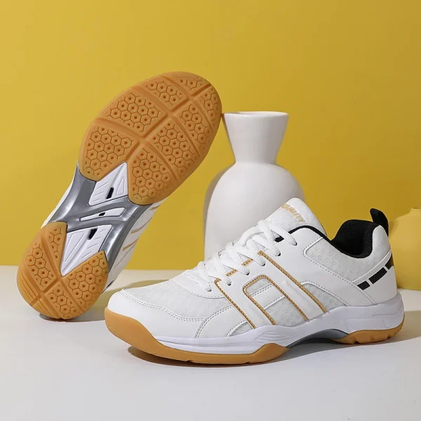 2025 Factory Custom Indoor Spring Sport Shoes Professional Lightweight Female Volleyball Shoes Woman Badminton Pickleball Shoes - Image 3