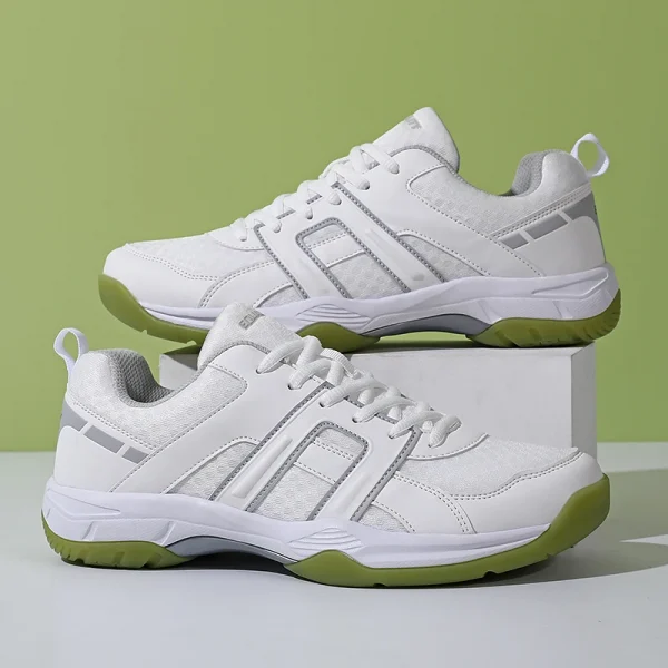 2025 Factory Custom Indoor Spring Sport Shoes Professional Lightweight Female Volleyball Shoes Woman Badminton Pickleball Shoes